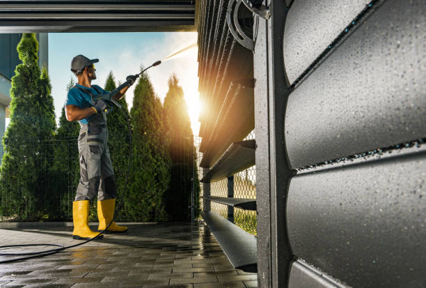 Best Parking Lot and Garage Cleaning  in Parlier, CA